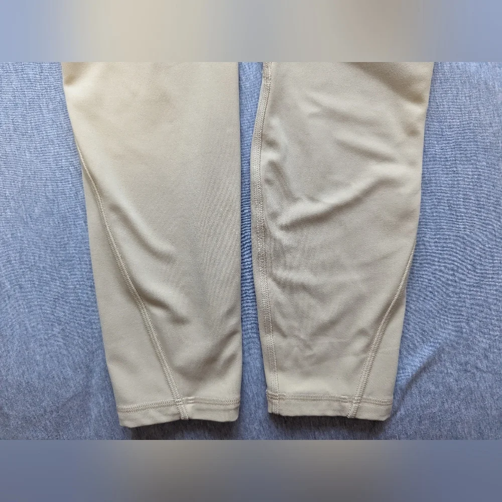 Lululemon Align High-Rise Pant with Pockets 25" in Prosecco - Picture 9 of 12